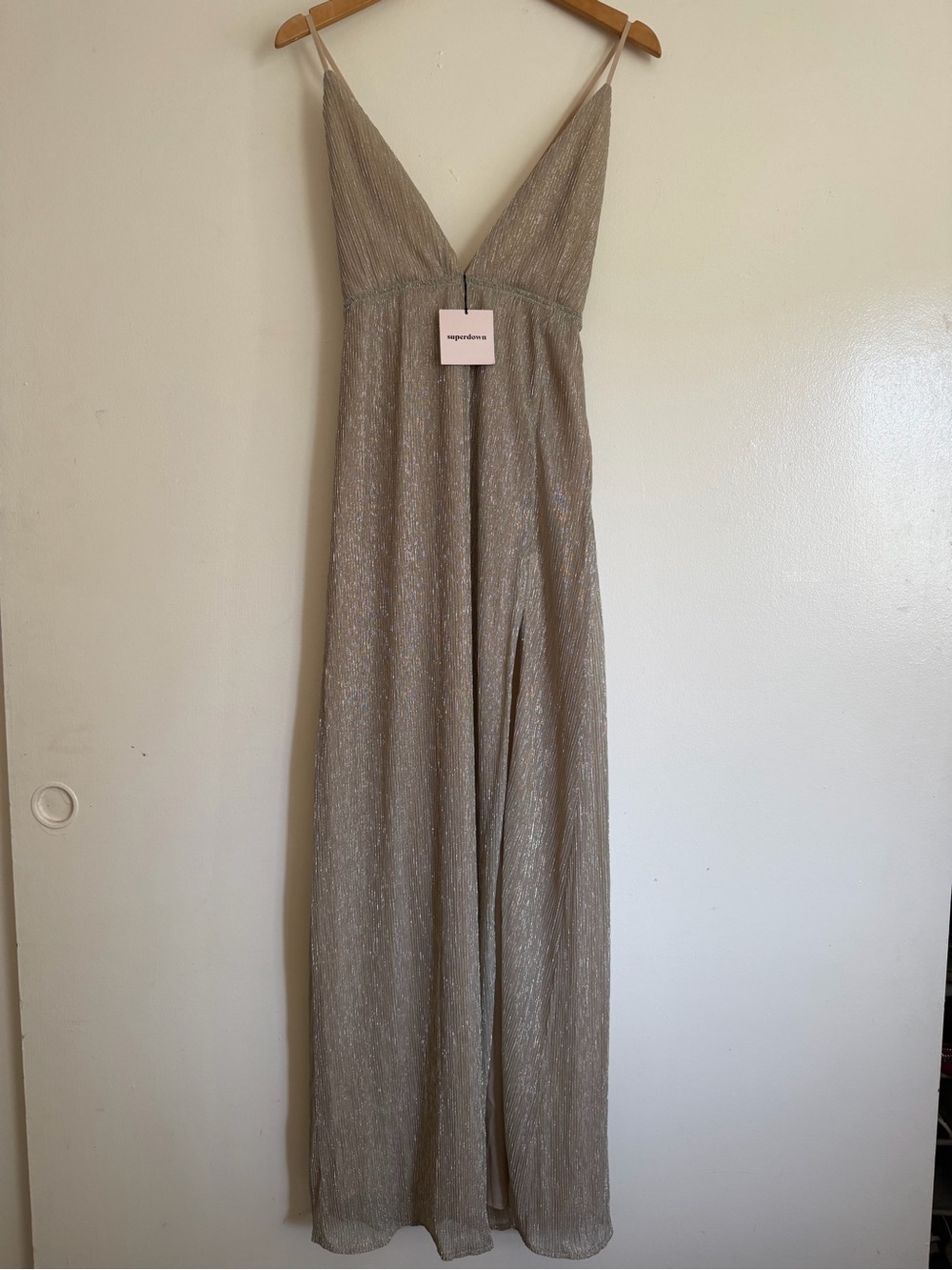 superdown Shimmery Taupe V-Neck Maxi Dress